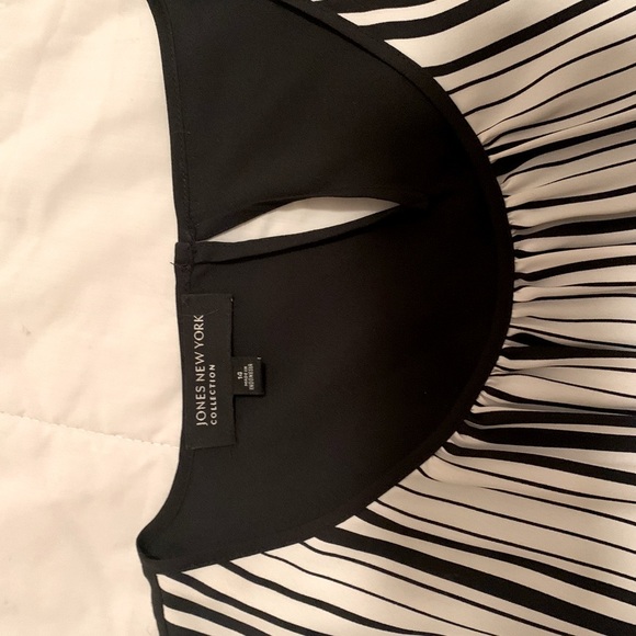 Jones New York Collection black&white silky top size 14 - Picture 5 of 5